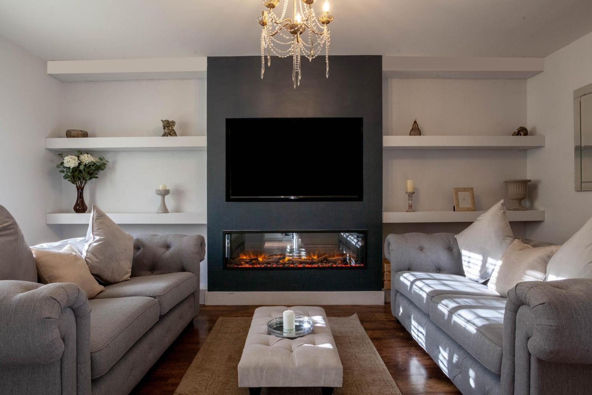 Modern 3 Bedroom House With Parking Bath Dış mekan fotoğraf